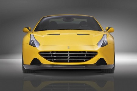 ด้านหน้า Ferrari California T by Novitec