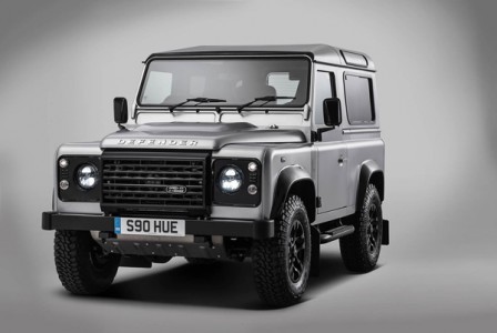 แลนด์โรเวอร์ ดีเฟนเดอร์ (Land Rover Defender) รุ่นพิเศษ