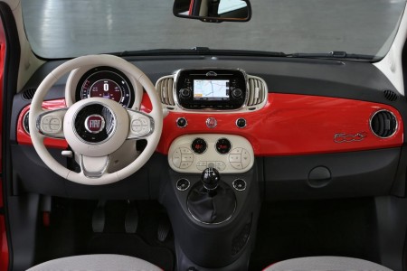 ภายใน Fiat 500 Facelift