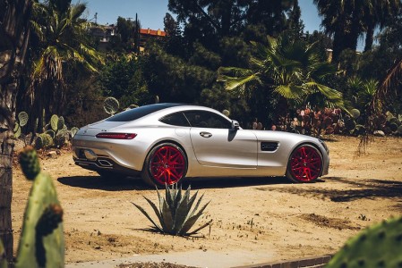 บั้นท้าย Mercedes-AMG GT S 