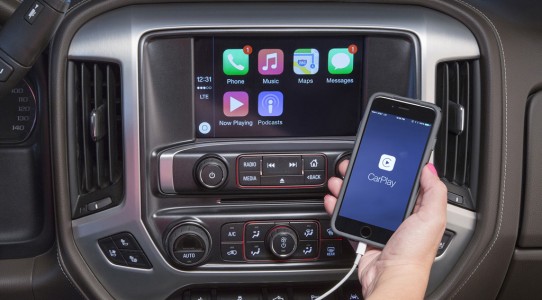 ระบบ  Apple Auto CarPlay