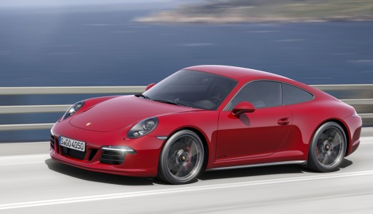 รถสปอร์ต Porsche 911 GTS