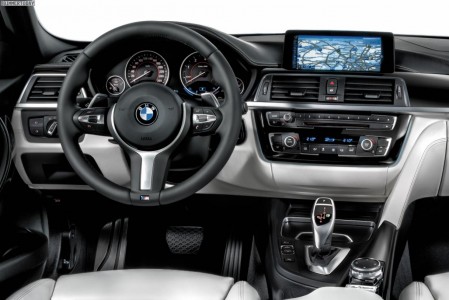 BMW 320d xDrive Touring 40 Years Edition 5