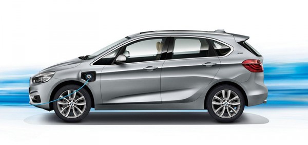 BMW 225xe 2016