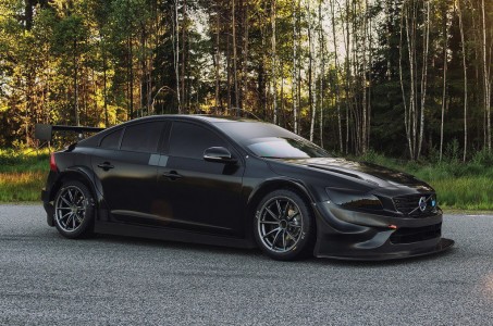 Volvo S60 2016 Polestar TC1 Race Car