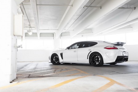 ชุดแต่งรุ่นพิเศษ "ปอร์เช่ พานาเมร่า (Porsche Panamera)"