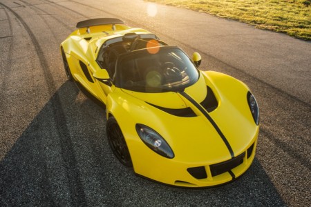 2016-Hennessey-Venom-GT