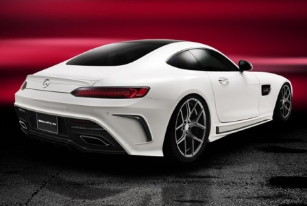 ชุดแต่ง "เมอร์เซเดส-เบนซ์ เอเอ็มจี จีที (Mercedes-benz AMG GT)"