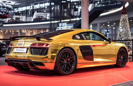 ออดี้ อาร์8 วี10 พลัส (Audi R8 V10 Plus)