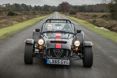 คาร์เทอร์แฮม ได้เปิดตัว เซเวน 620เอส (Caterham Seven 620S)