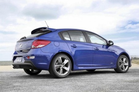 Holden Cruze Z-Series และ ZRi-Z 