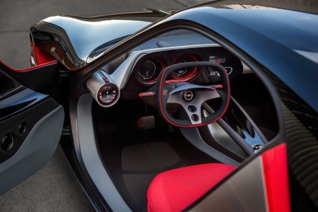 Opel GT ปล่อยภาพ Interior ดีไซน์ล้ำ