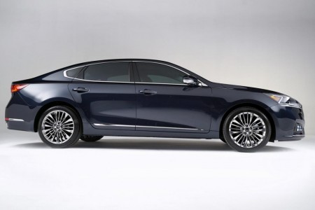 Kia Cadenza 2017