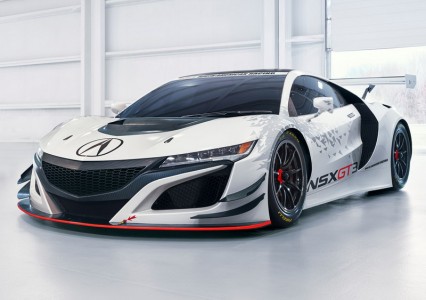 ออกมาเพียงไม่นาน NSX ก็ถูกจับมาลงสนามแล้ว !!