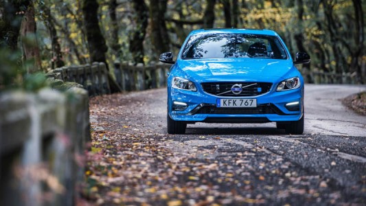 2016-volvo-s60-v60-polestar1