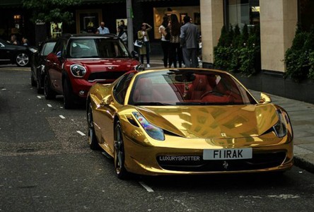 gold supercar4