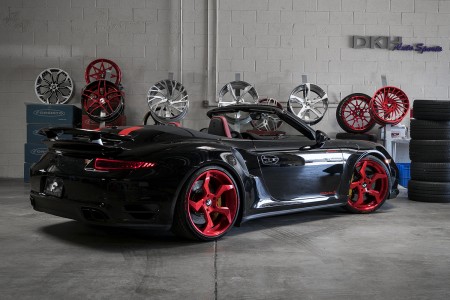 Porsche 911 Turbo S Dress up Ninja-Style