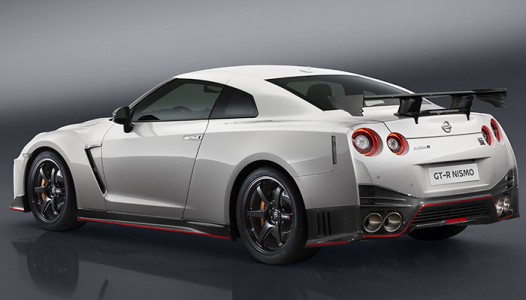 nissan gt-r nismo 4