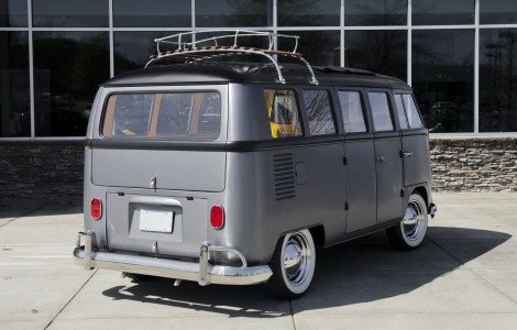 Volkswagen Bus came Back to the futer