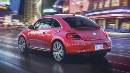 Volkswagen Beetle 2017 Pink color