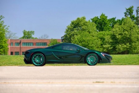 McLaren P1 Full Carbon Fiber