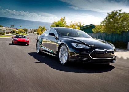 Tesla-Model-S-2013_05