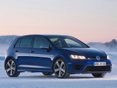 Volkswagen-Golf_R-2014-1024-01