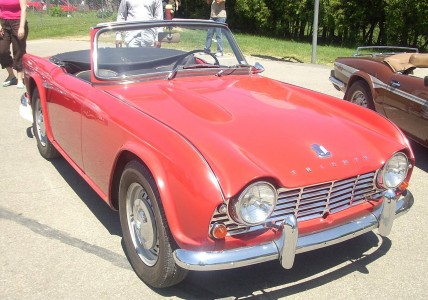  Triumph TR4