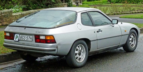 Porsche 924