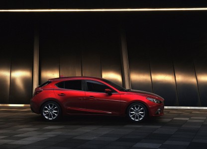 Mazda-3 รอเรียกคืน