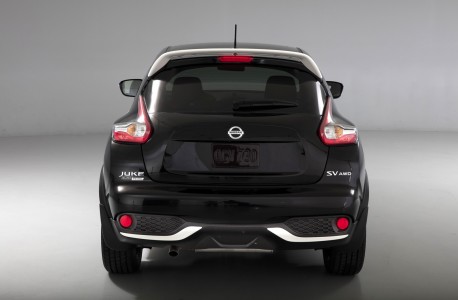 2017-nissan-juke-black-pearl-edition-5