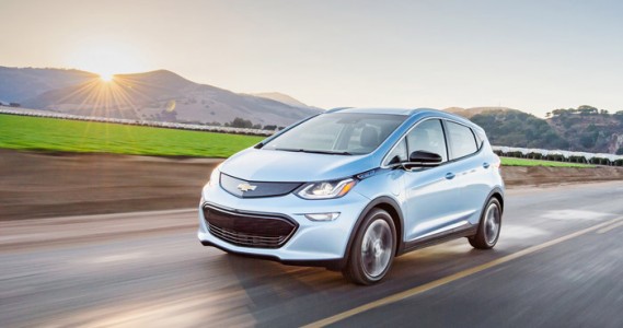 chevrolet-bolt-2017 ได้รับรางวัล