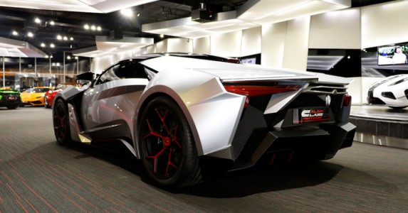 ราคา Fenyr SuperSport