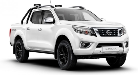 Nissan Navara Trek-1 °