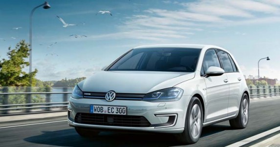 VW-EGOLF 2017