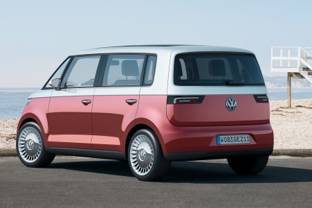 Volkswagen-Bulli-concept-rear-three-quarters