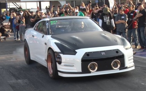 New World Record ¼ Mile With Nissan GT-R