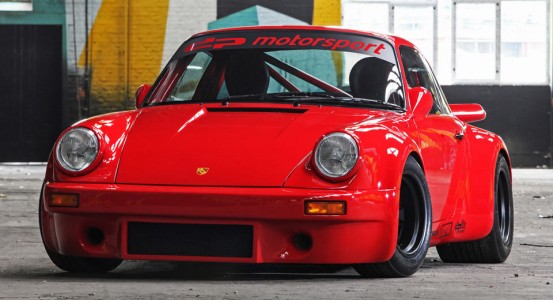 Dress Up Porsche 911 RS Restomod