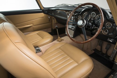 Aston Martin DB5 Saloon (1964)