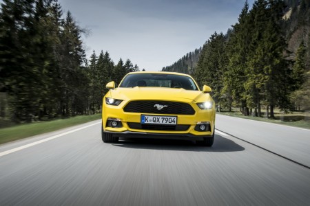 Ford-Mustang-Best-Selling-Sports-Car-3_resize