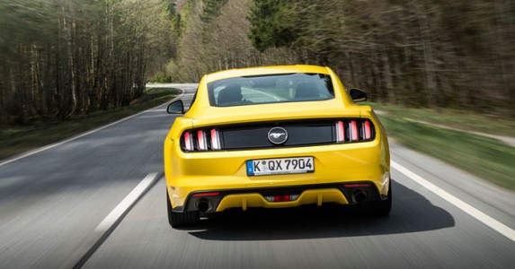 Ford-Mustang รถสปอร์ตขายดี