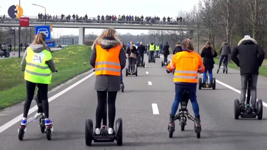 Electric Vehicle Parade World Records