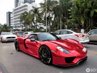 Chrome Red Porsche 918 Spyder