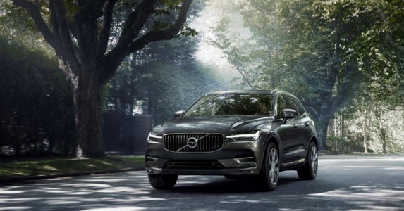 Volvo-XC60 2018