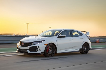 2017-Honda-Civic-Type-R-171