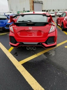 2017-Honda-Civic-Type-R-3