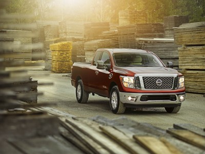 2017-nissan-titan-king-cab-4