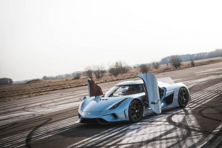 Regera_Airstrip1