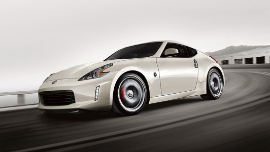 2018-nissan-370z-exterior-pearl-white