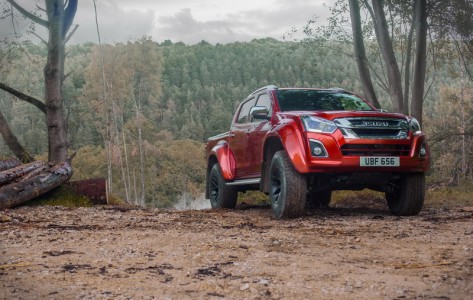 Isuzu D-Max Arctic AT35 2017_02